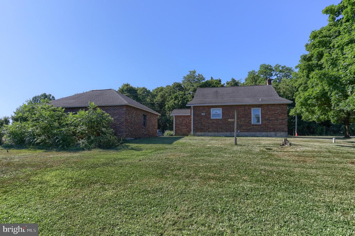 1411 Jay Street photo 51