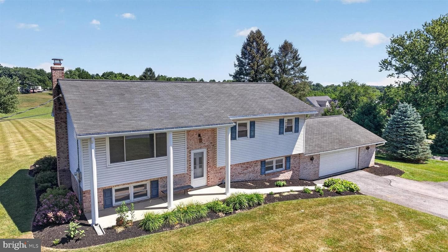 19 Palmyra Bellegrove Road, Annville