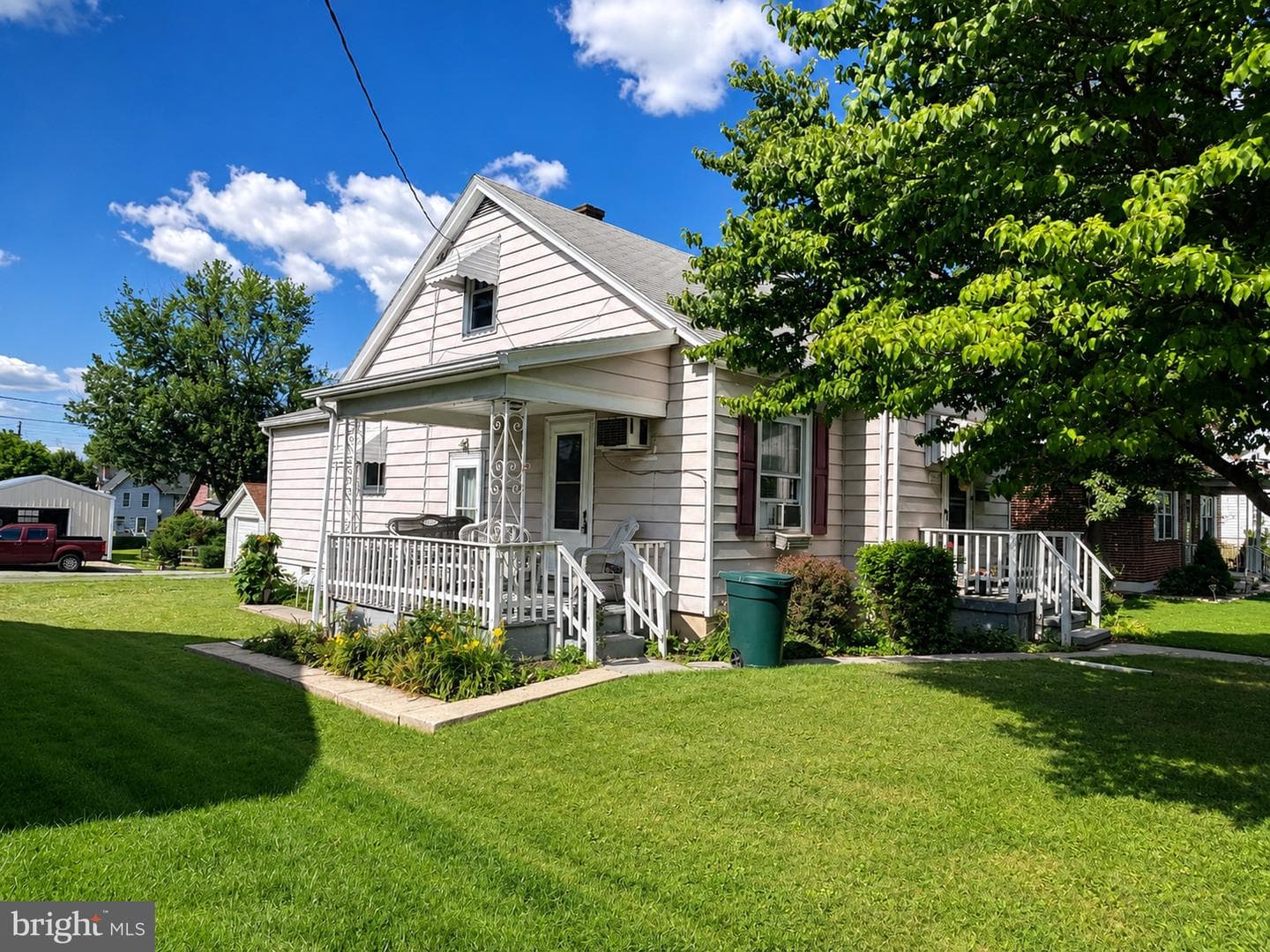 509 E High Street photo 20