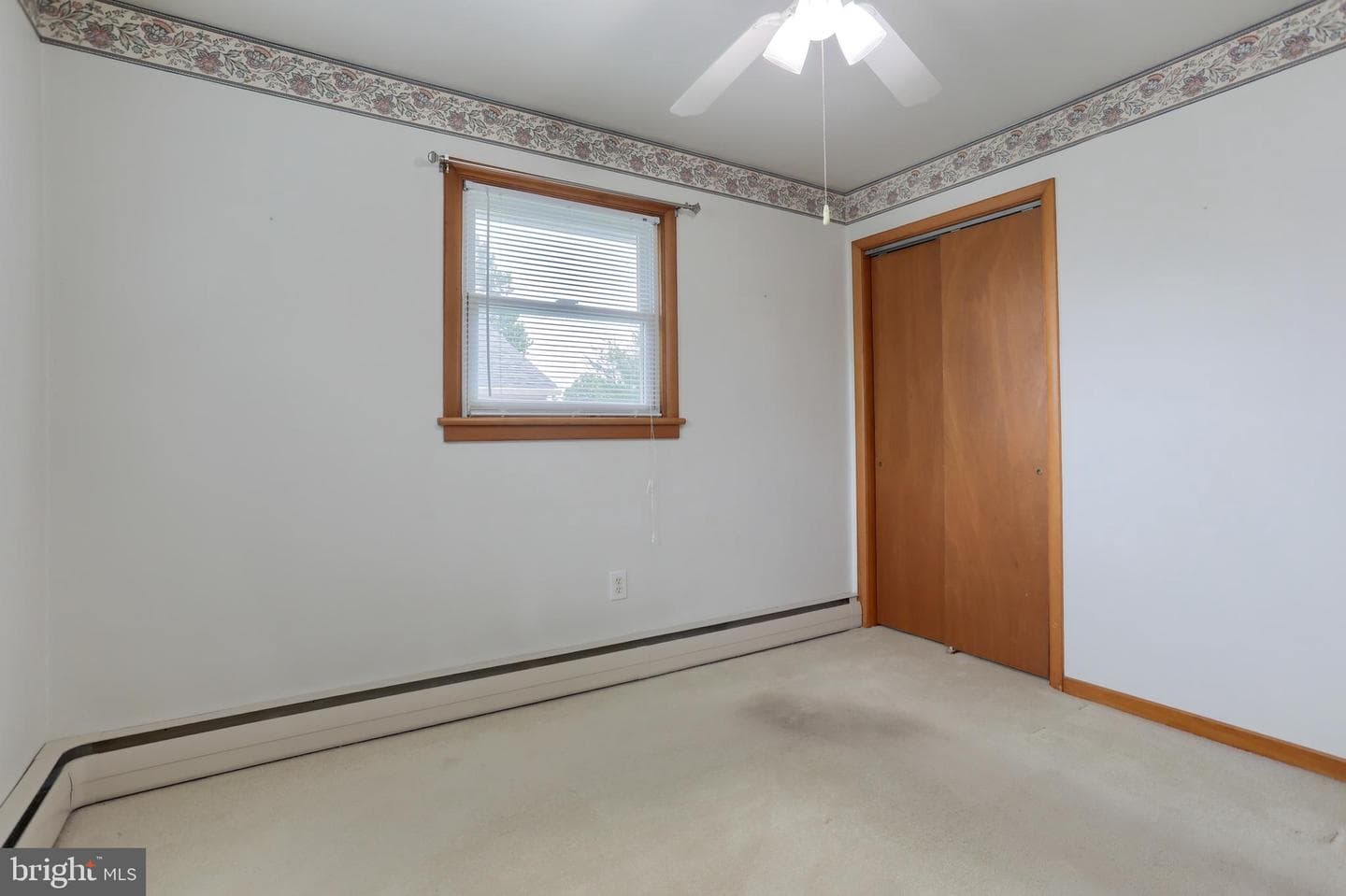 231 W Elm Street photo 19