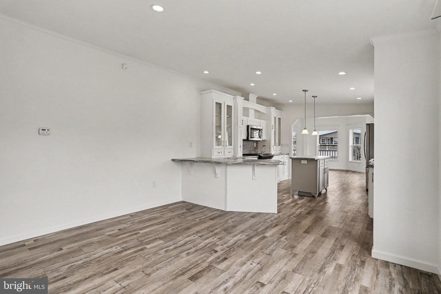 52 Evergreen Aly photo 18
