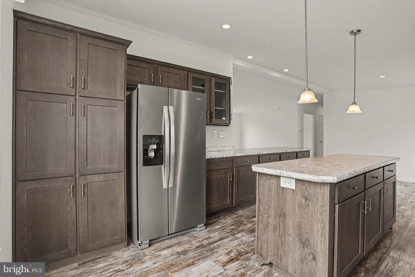 61 Evergreen Aly photo 18