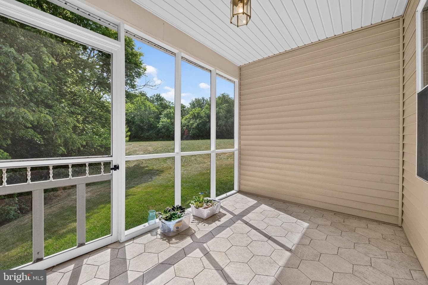 75 Pin Oak Street photo 18