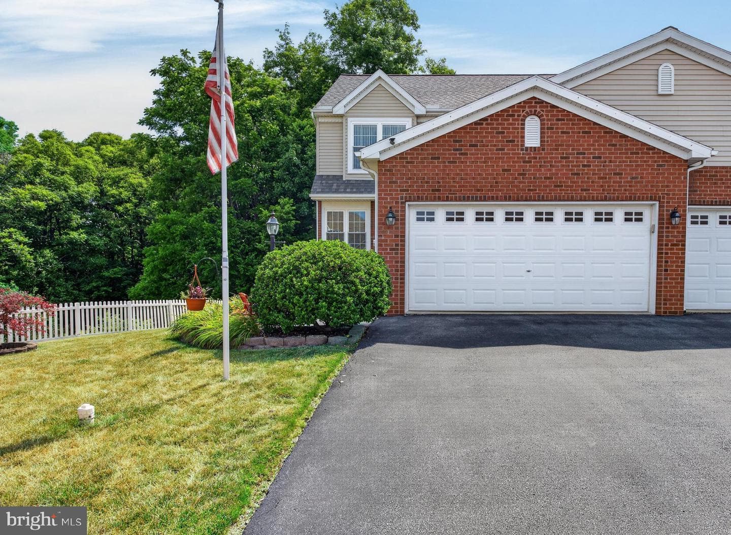 75 Pin Oak Street, Palmyra