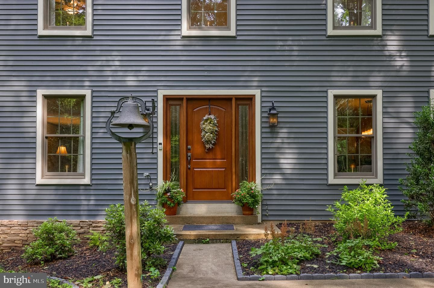 1231 Ash Lane photo 4