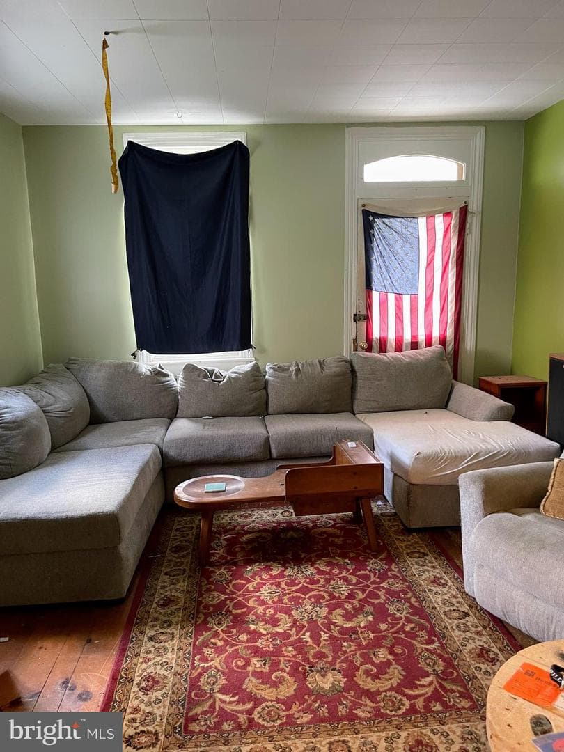 133 N Railroad Street photo 9