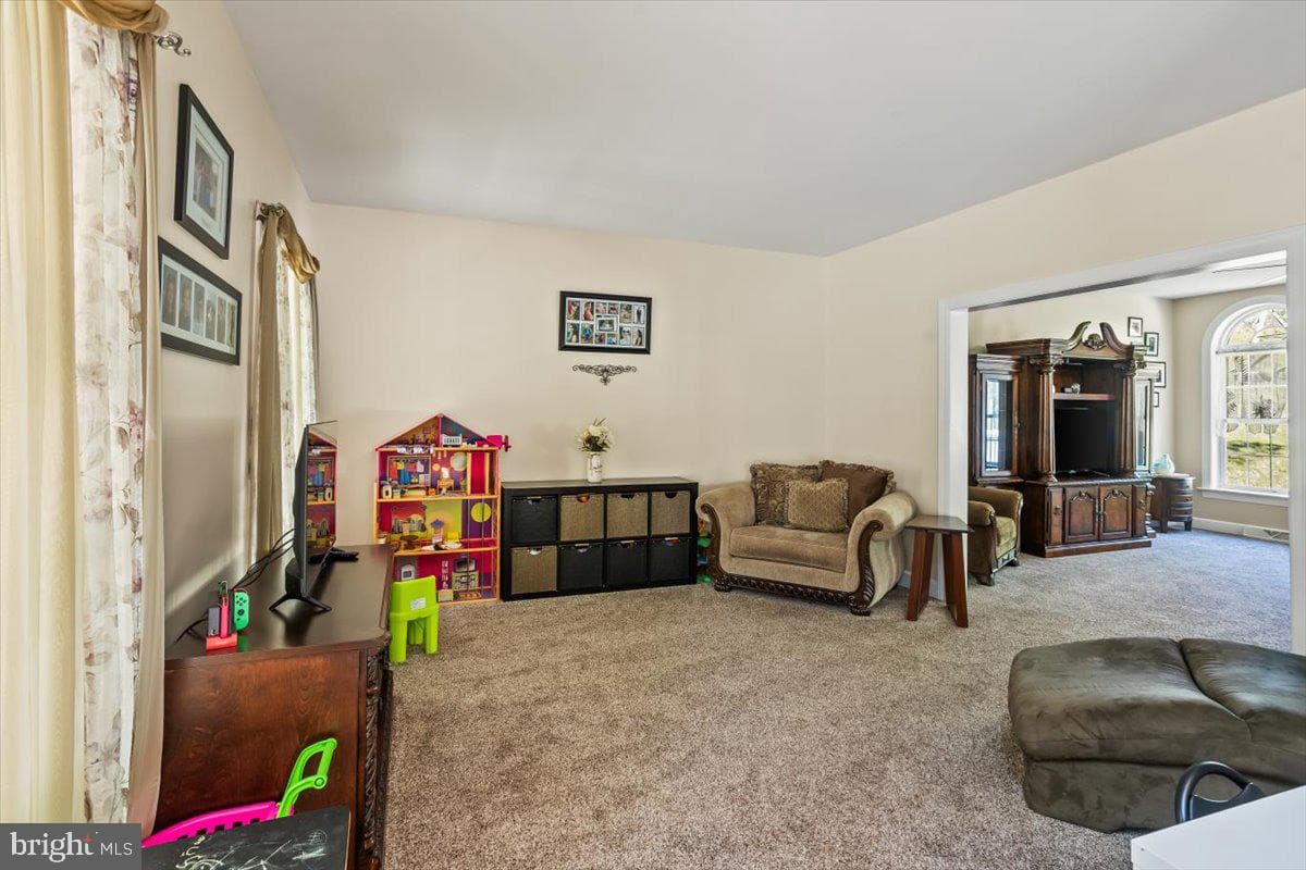 304 Iron Valley Drive photo 16