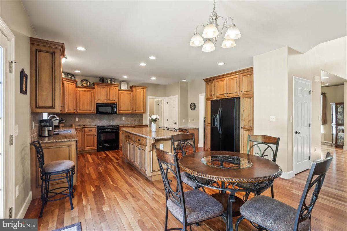 304 Iron Valley Drive photo 26