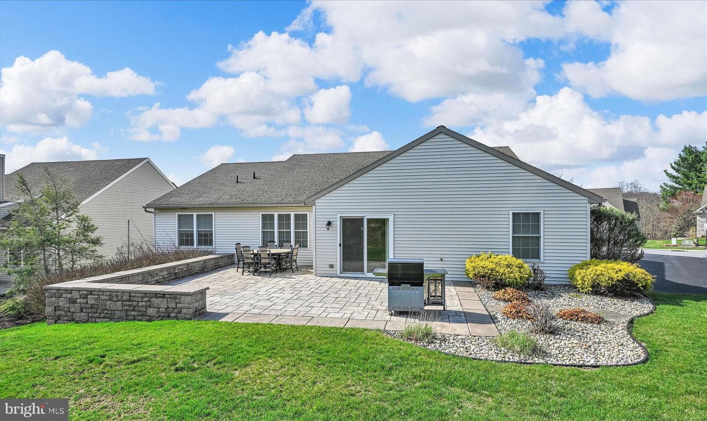 858 Water Edge Ct photo 7