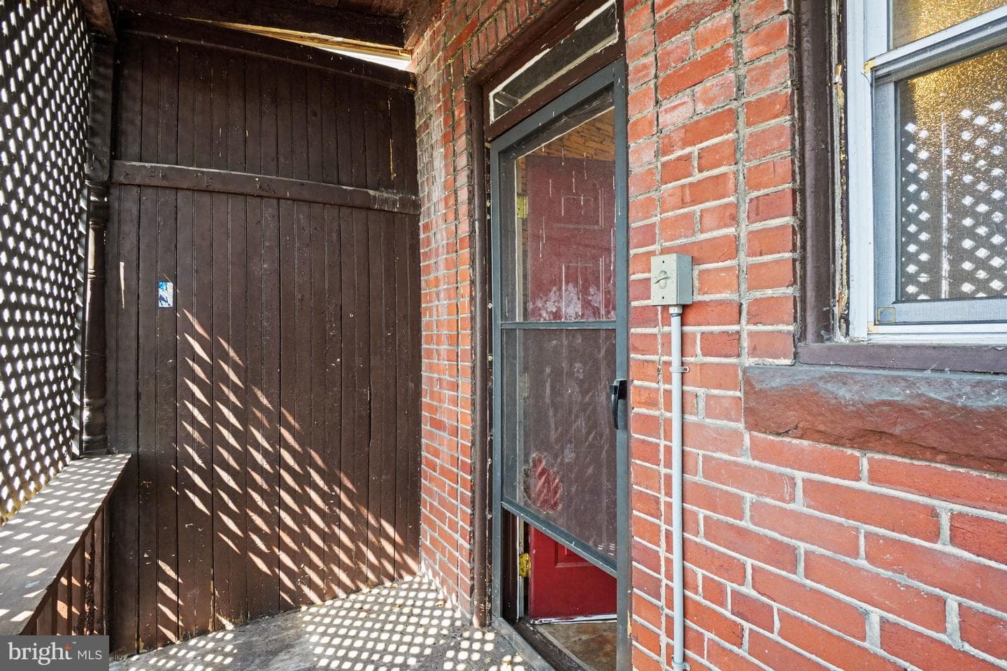 726 Lehman Street photo 25