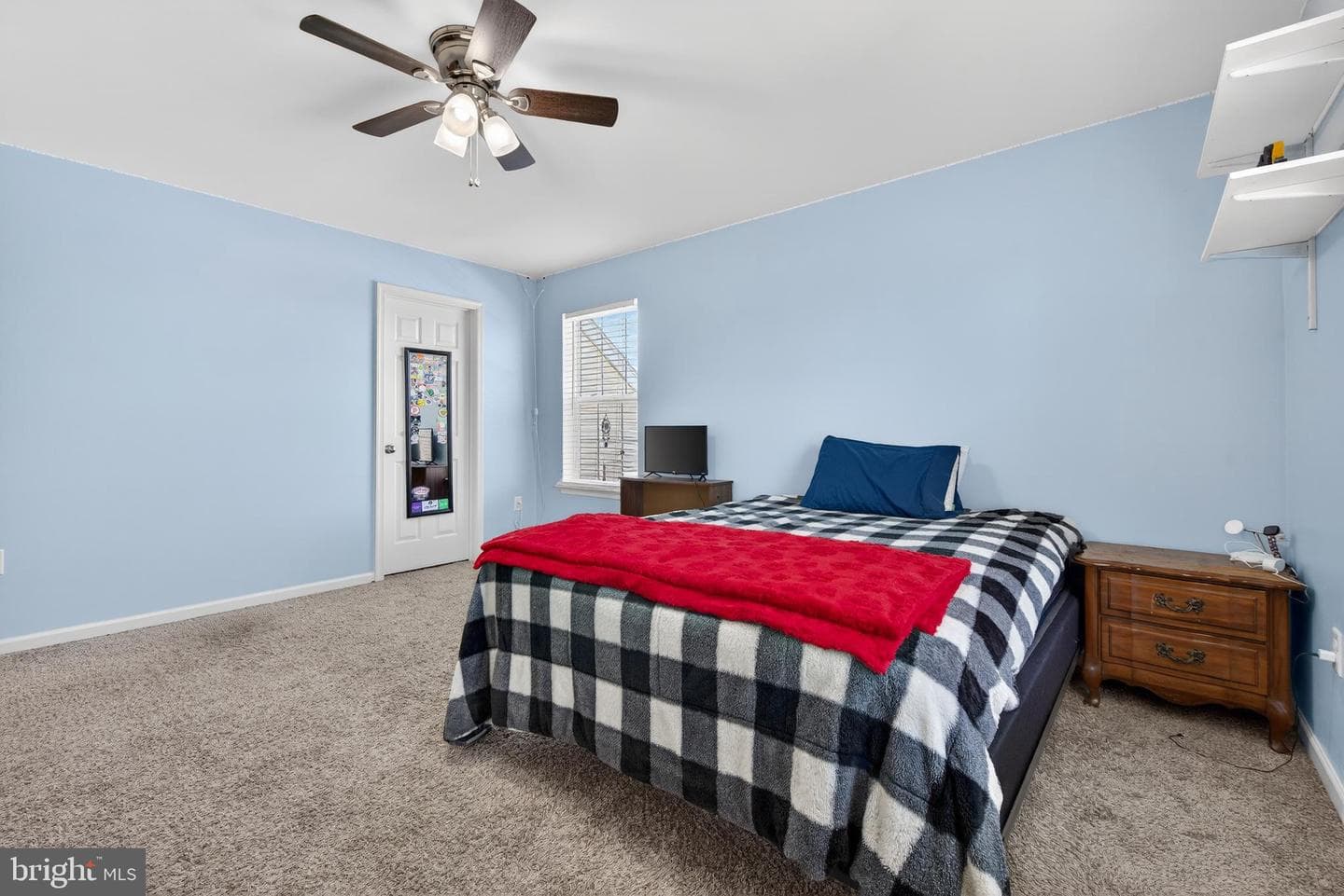 13 Blue Jay Way photo 41