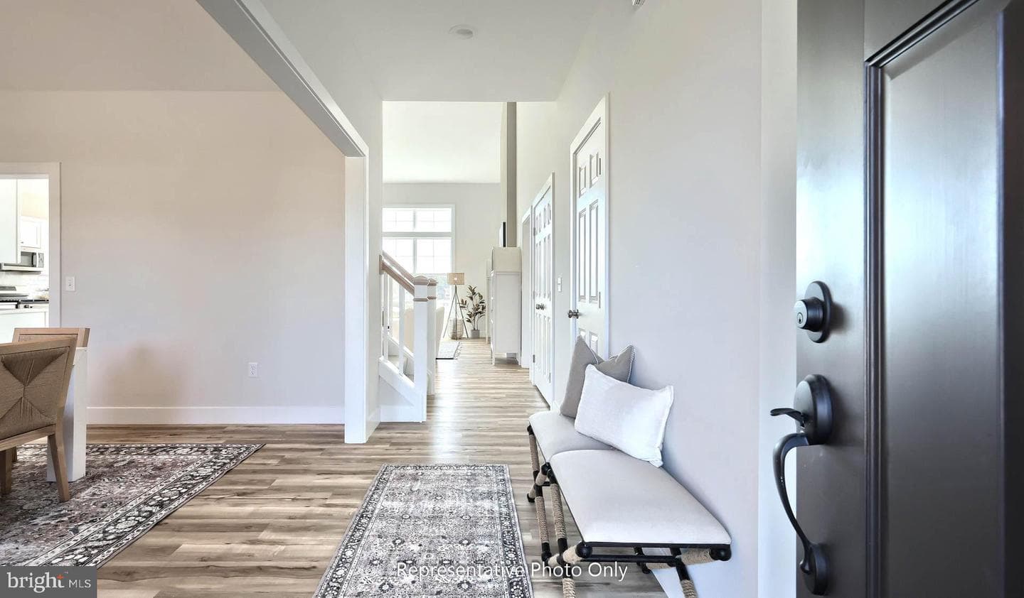 101 Alexandria Drive photo 8