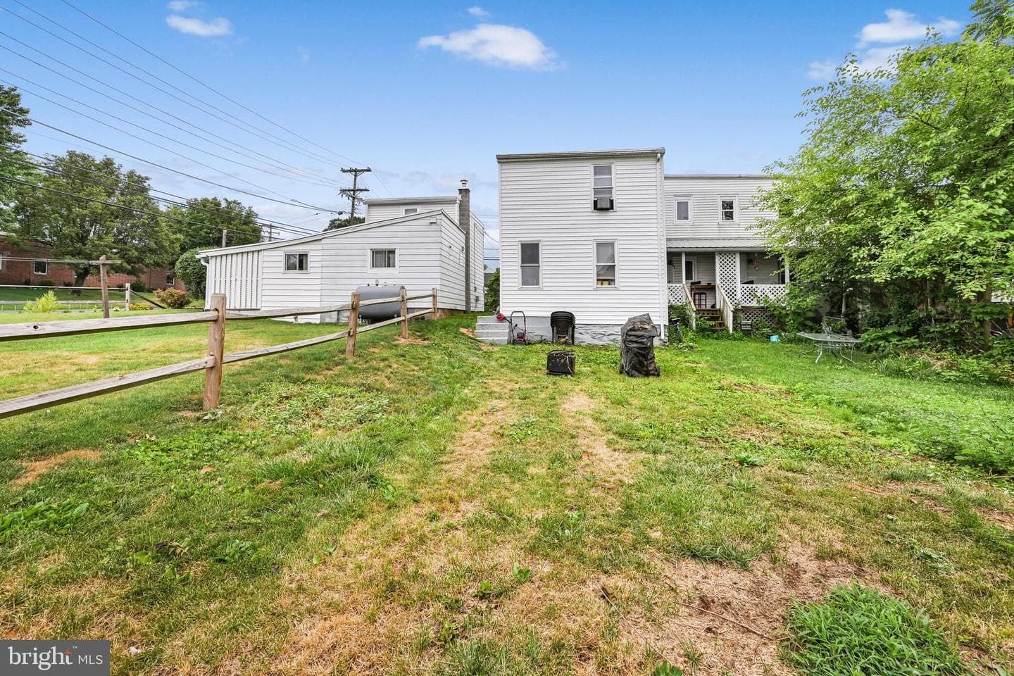 1605 Center Street photo 25