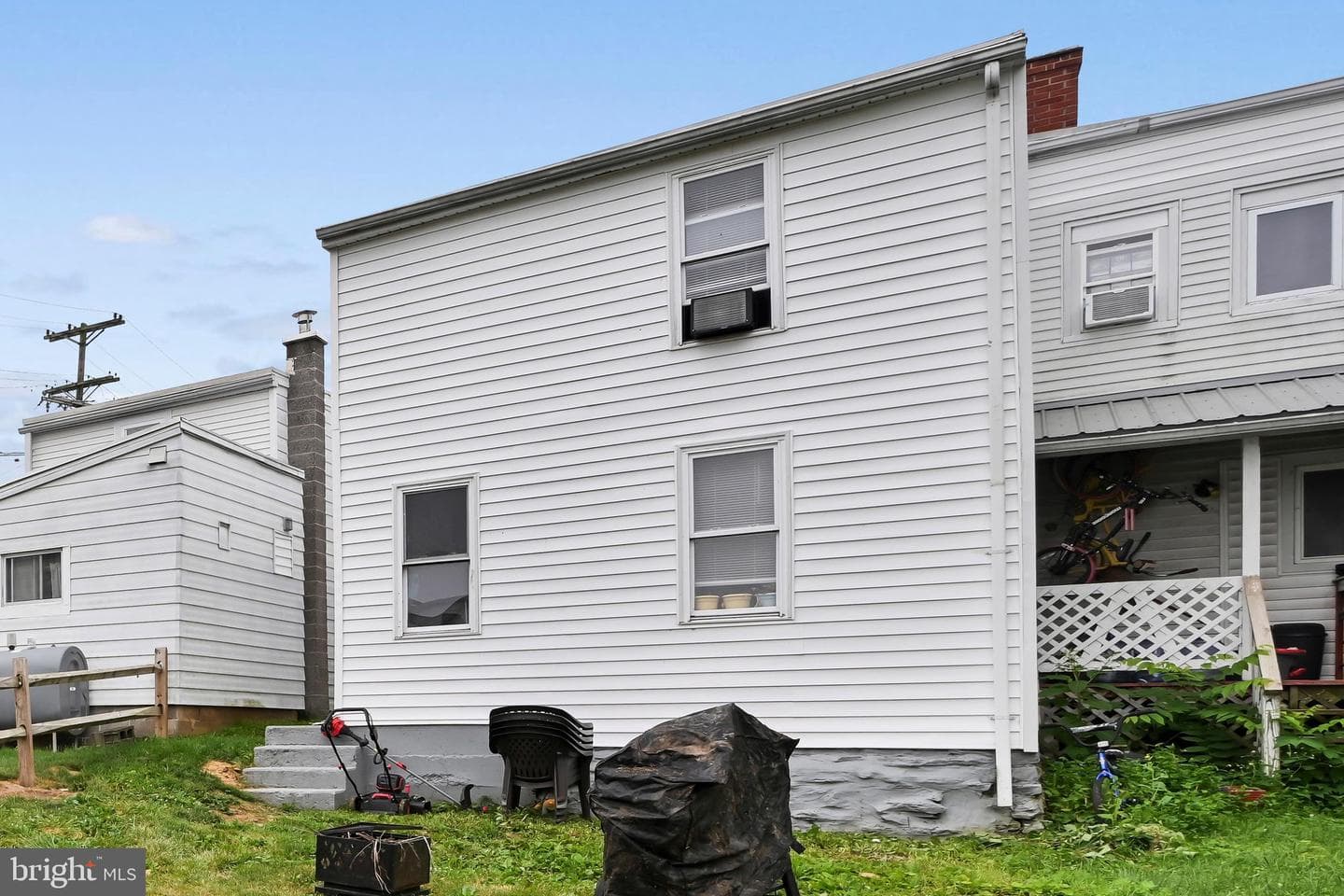 1605 Center Street photo 28