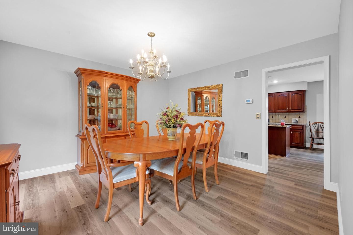 253 Troon Way L-0063 photo 11