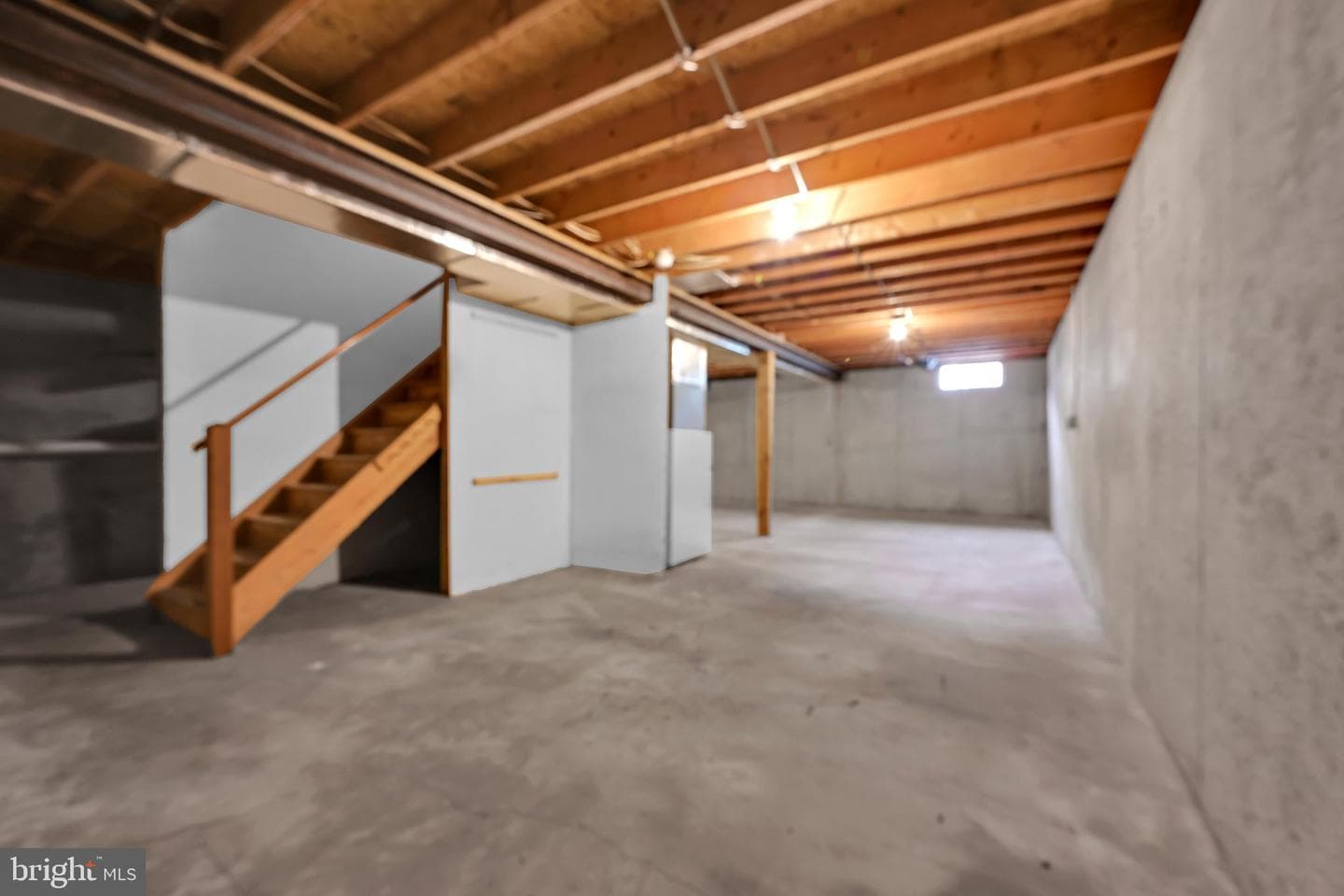 2086 Walnut St photo 21