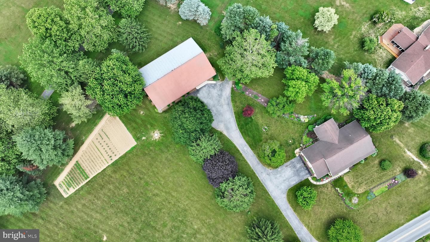 205 Fox Road photo 2
