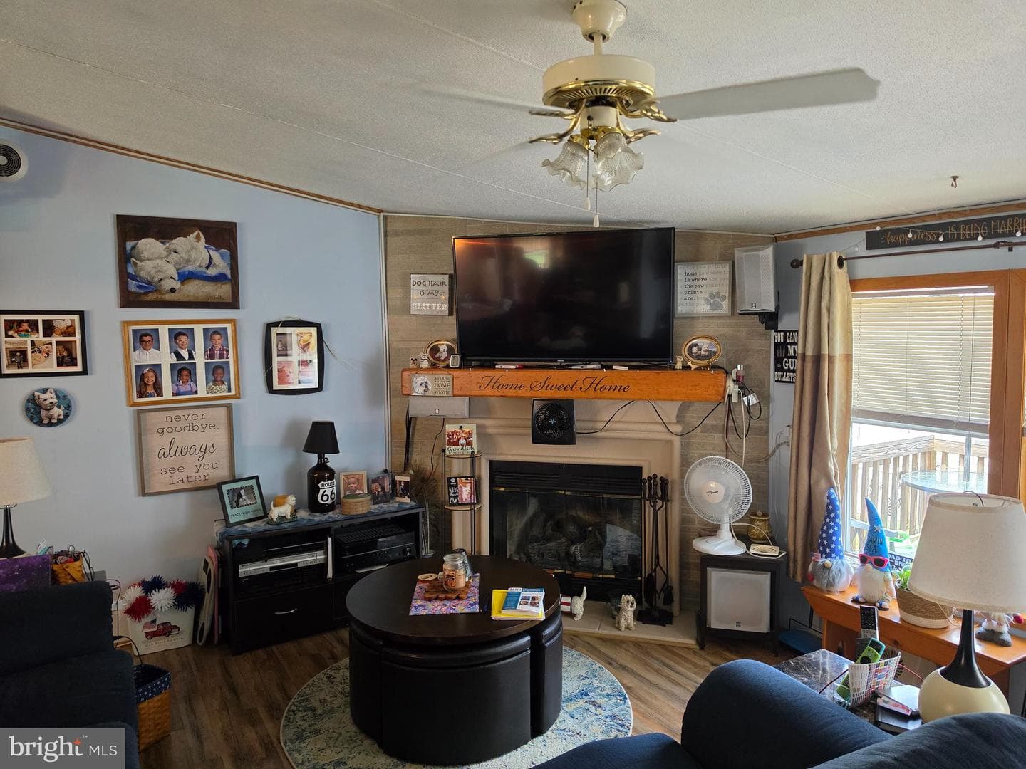 20 Patricia Drive photo 5