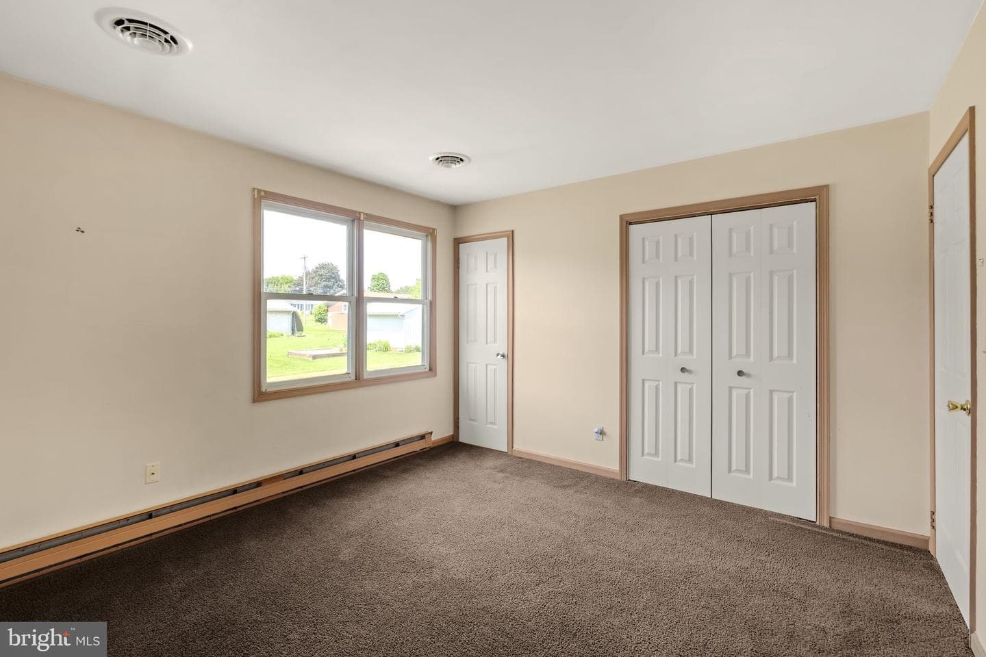 221 W Hamilton Avenue photo 22