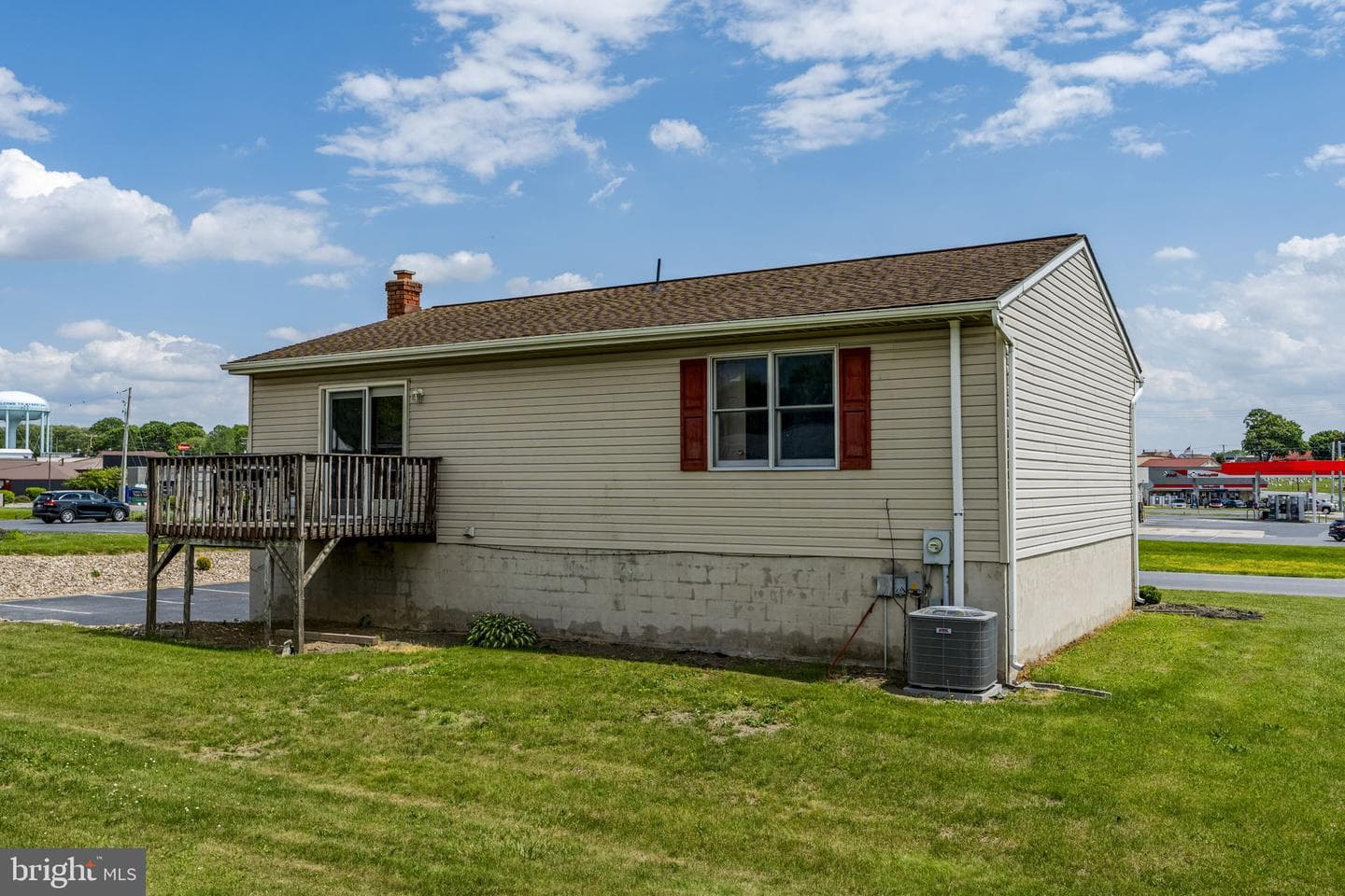 221 W Hamilton Avenue photo 8