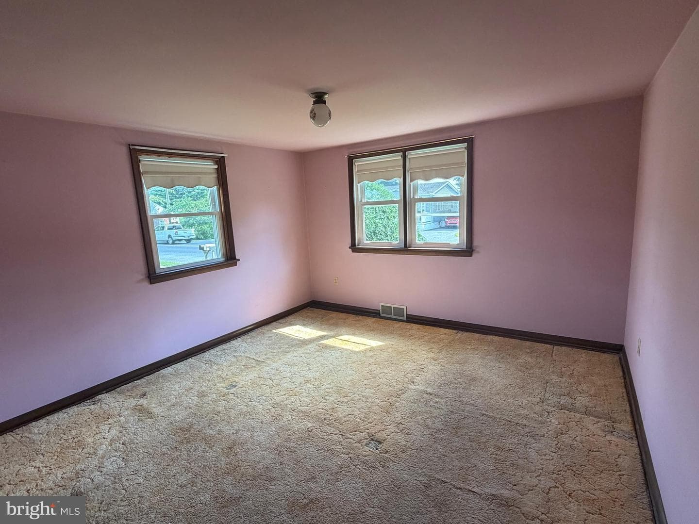 204 S Sheridan Road photo 14