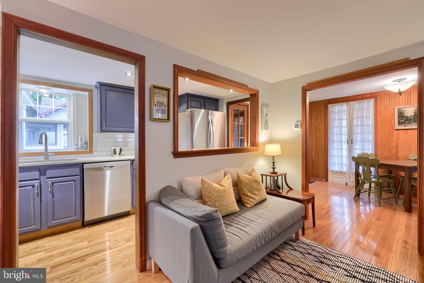 100 Glossbrenner Ave L-0003 photo 32