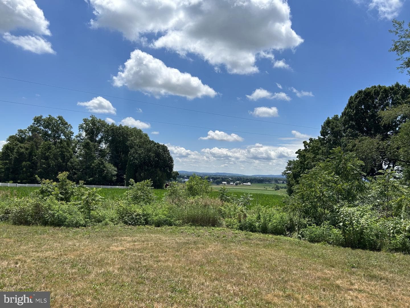 301 Golf Road photo 2