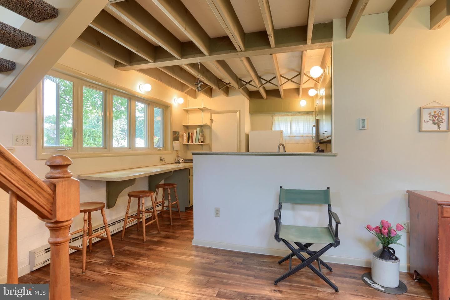 204 Oak Street photo 13