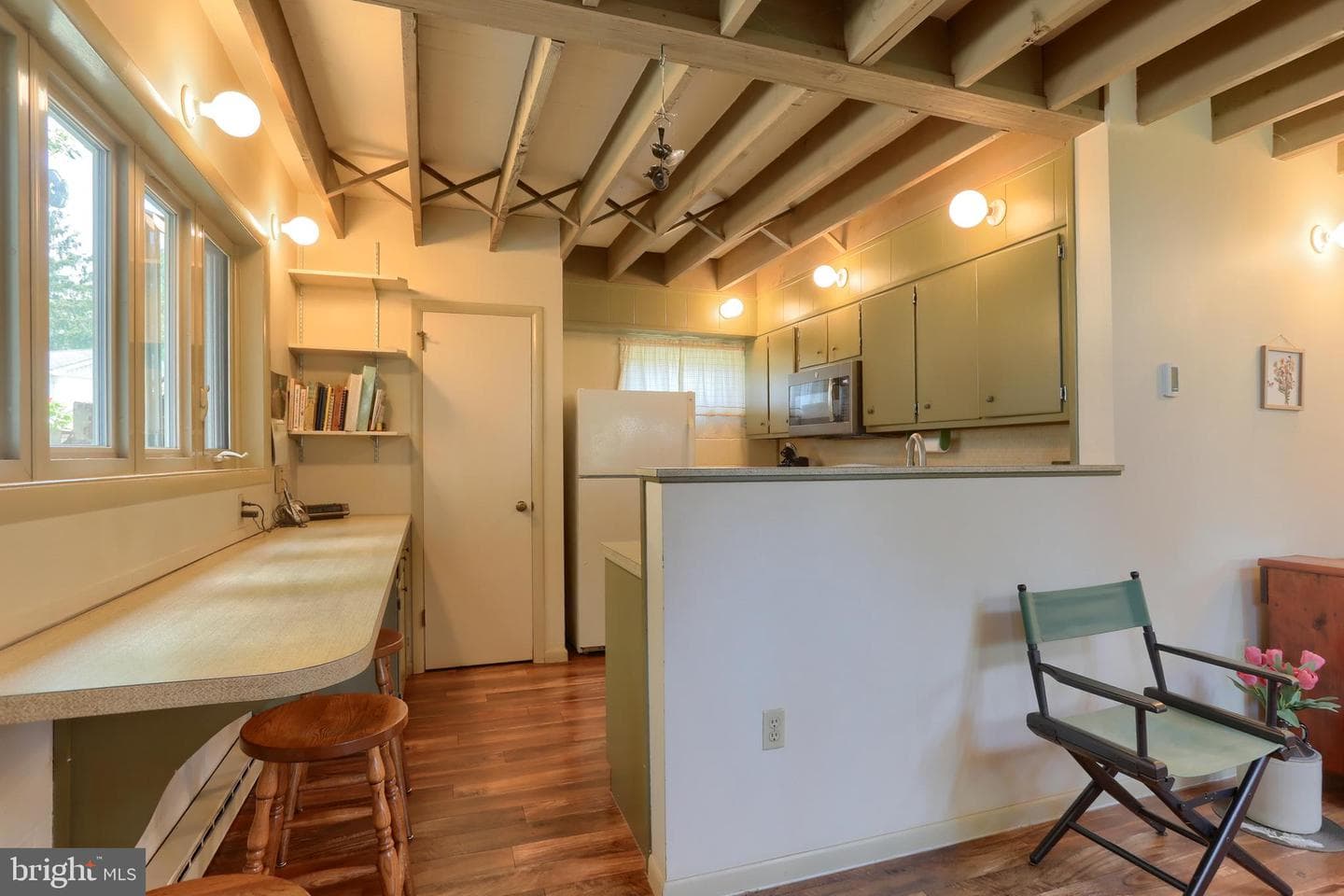 204 Oak Street photo 14