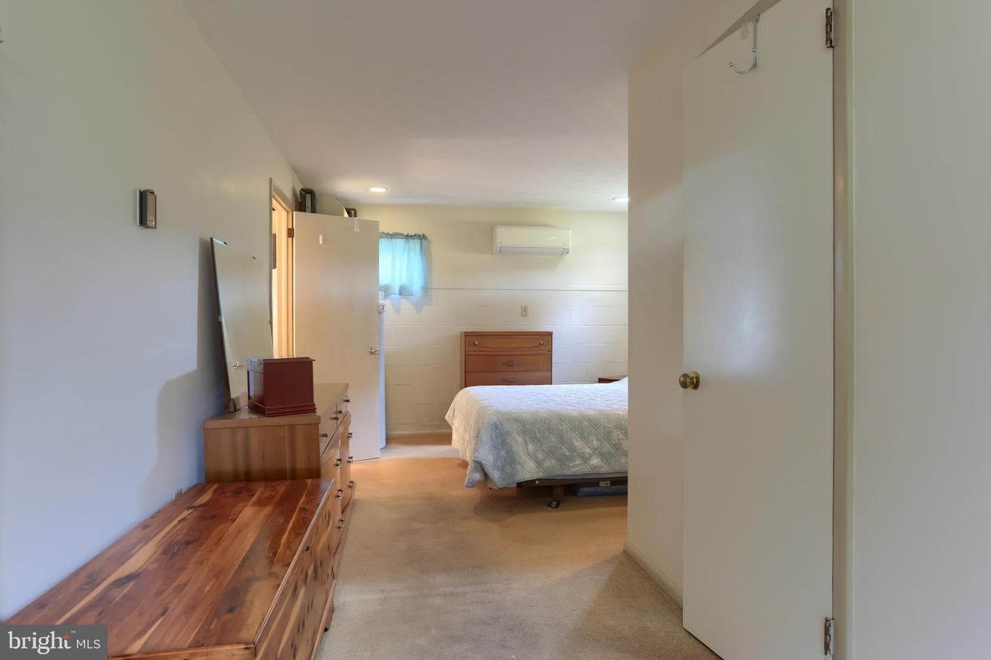 204 Oak Street photo 20