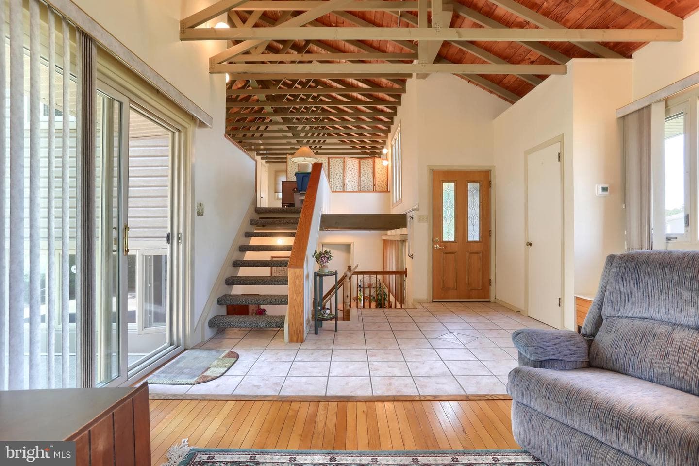 204 Oak Street photo 24