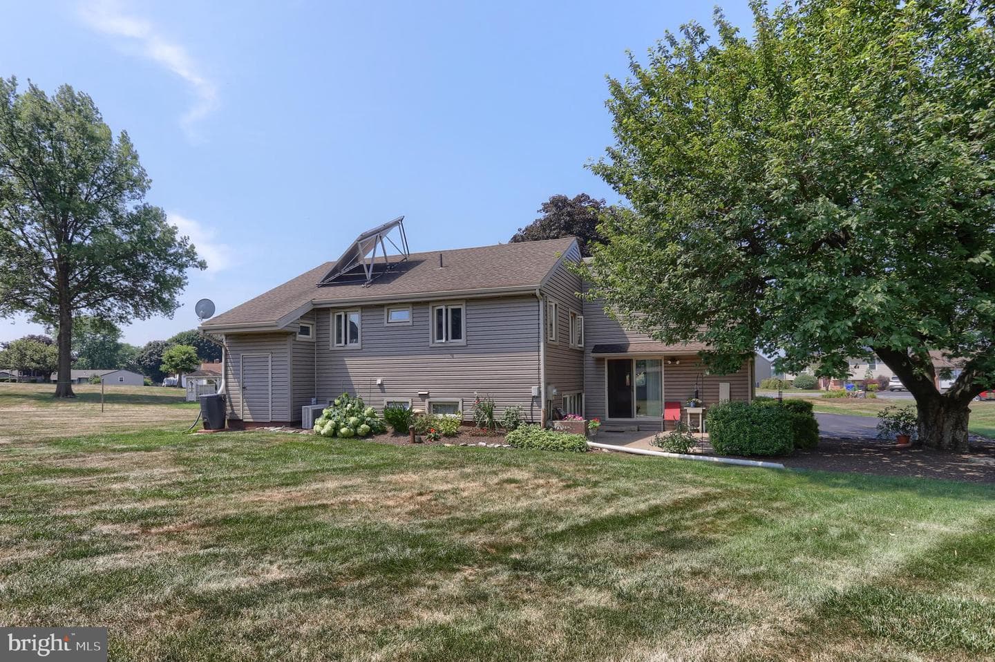 204 Oak Street photo 40