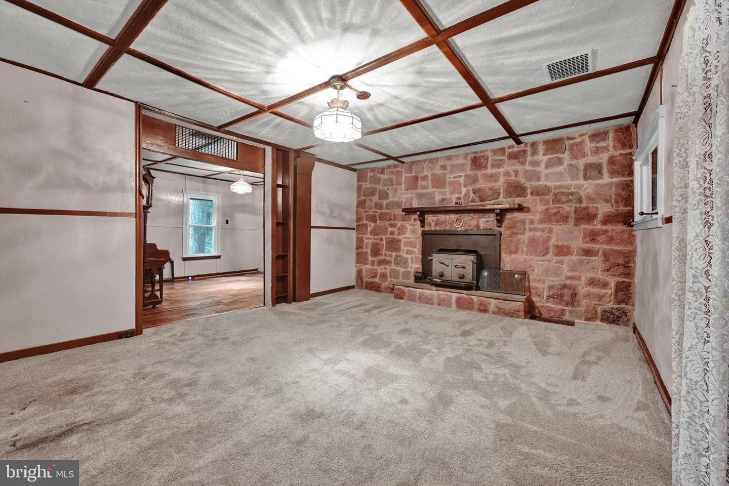 601 Kephart Avenue photo 11