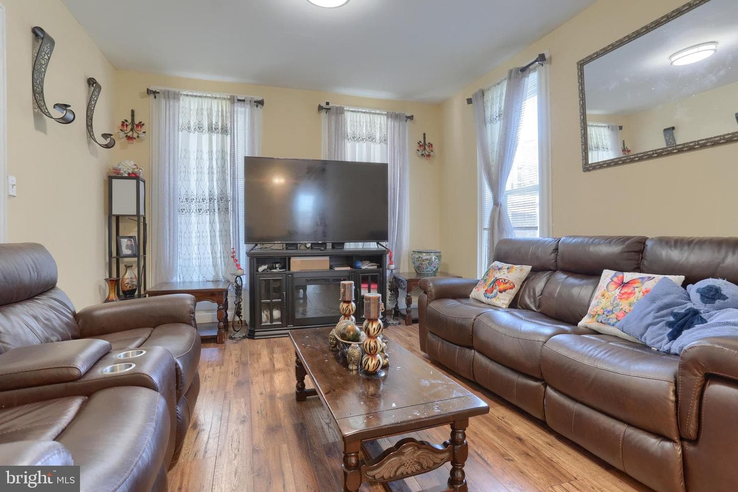 546 Weidman Street photo 7