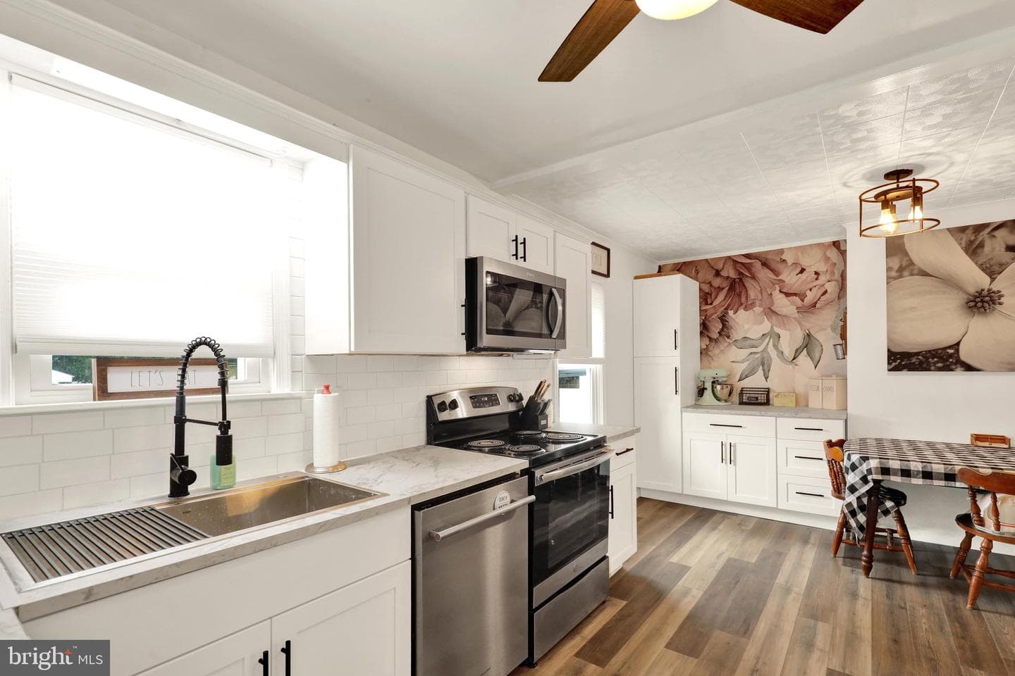 107 N Franklin Street photo 10