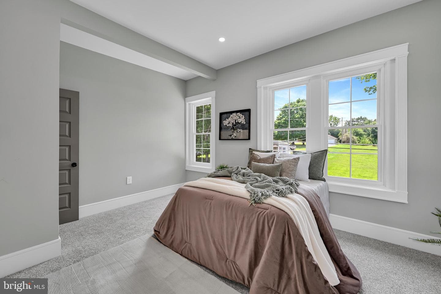 124 N Sheridan Road photo 25