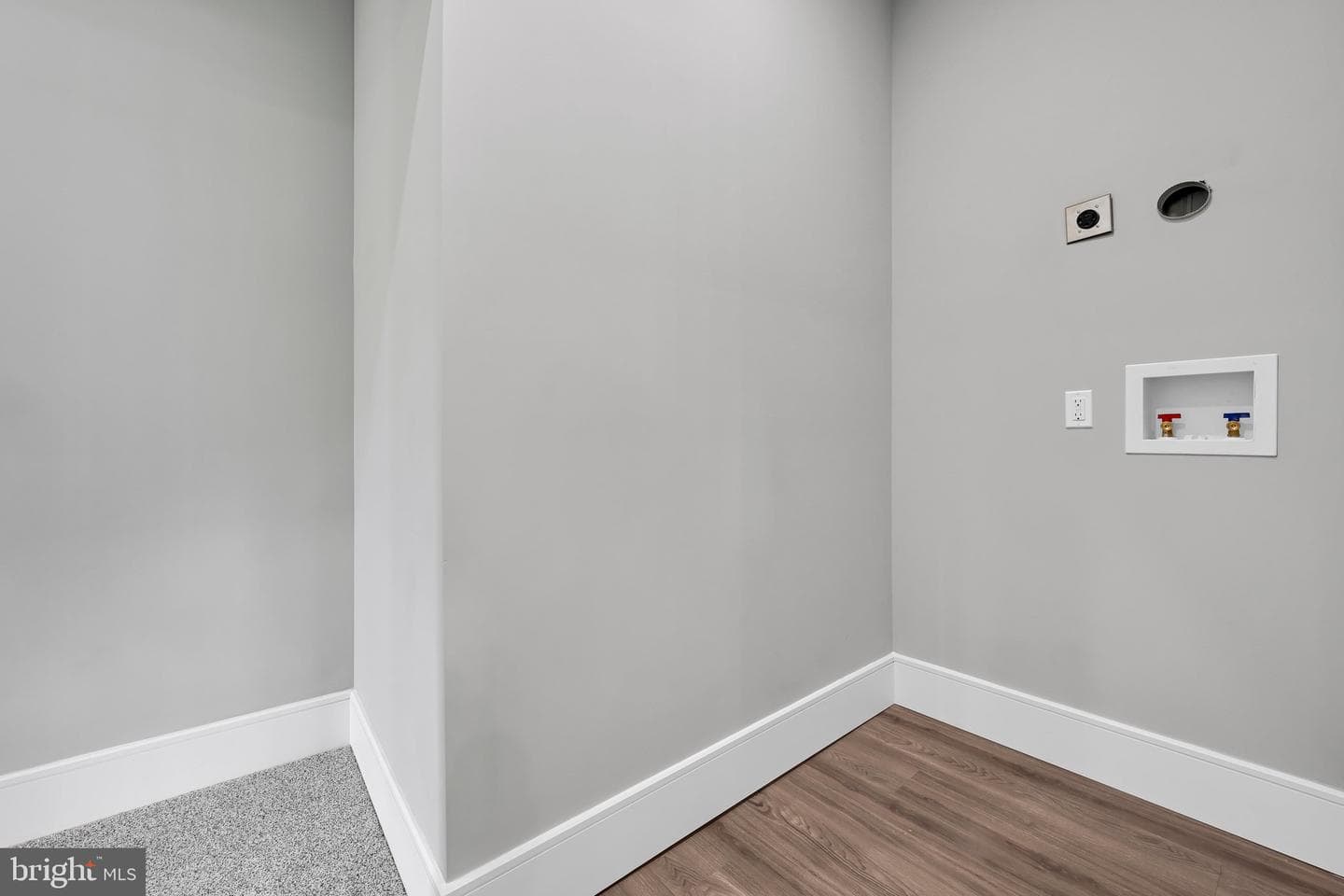 124 N Sheridan Road photo 29
