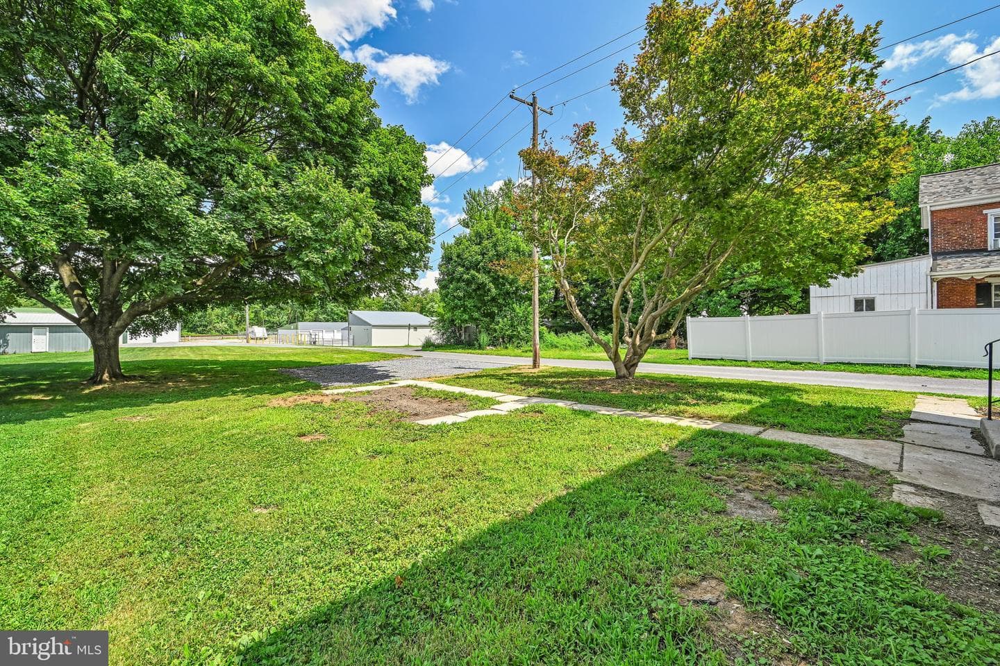 124 N Sheridan Road photo 31