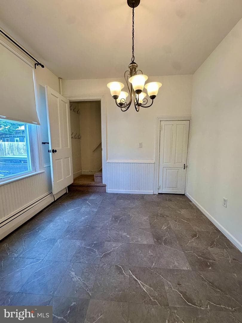 440 N Railroad Street photo 11