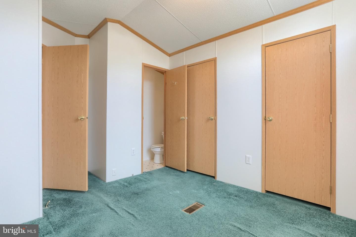 19 Edward Ave Tp-0040 photo 18
