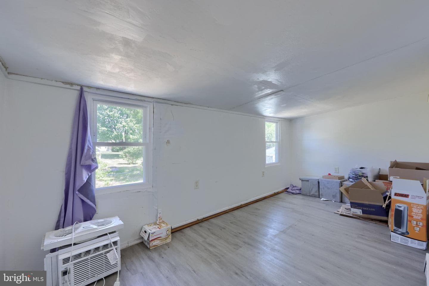 2017 Leslie Avenue photo 31