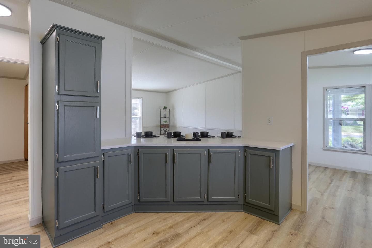 154 W Spruce Street photo 13