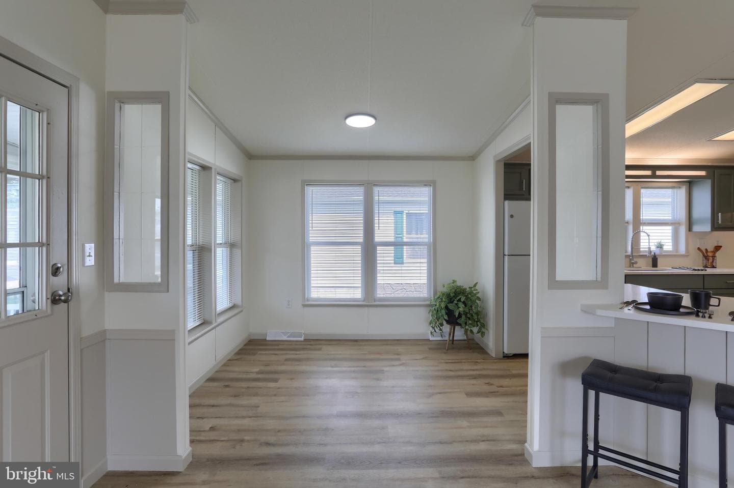 154 W Spruce Street photo 5