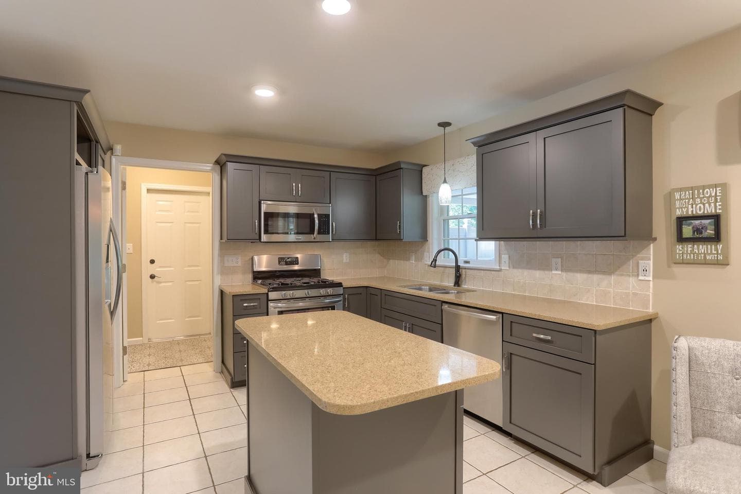 15 Oak Knoll Circle photo 13