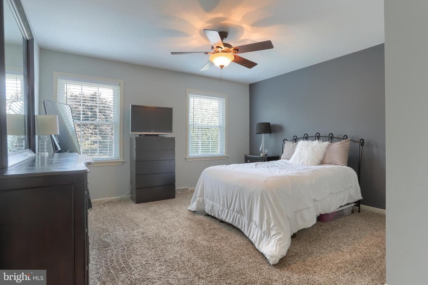 15 Oak Knoll Circle photo 22