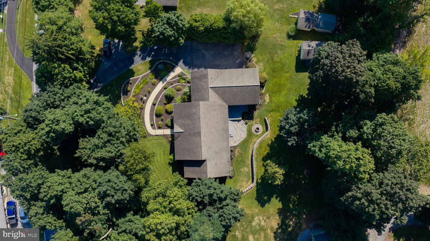 120 Rexmont Road photo 72