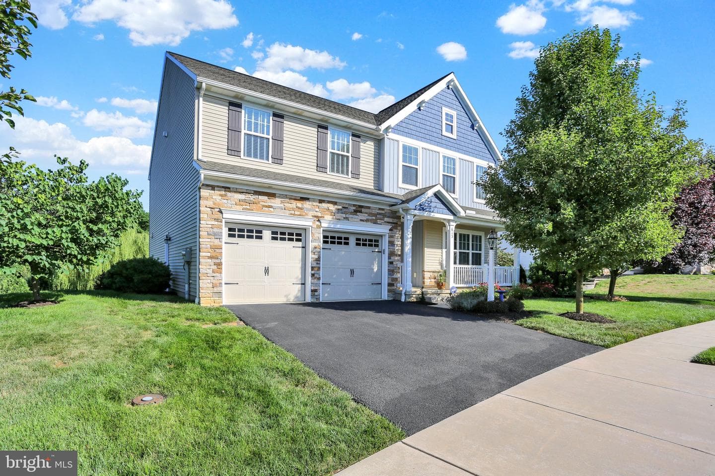 613 Meadowview Drive photo 3