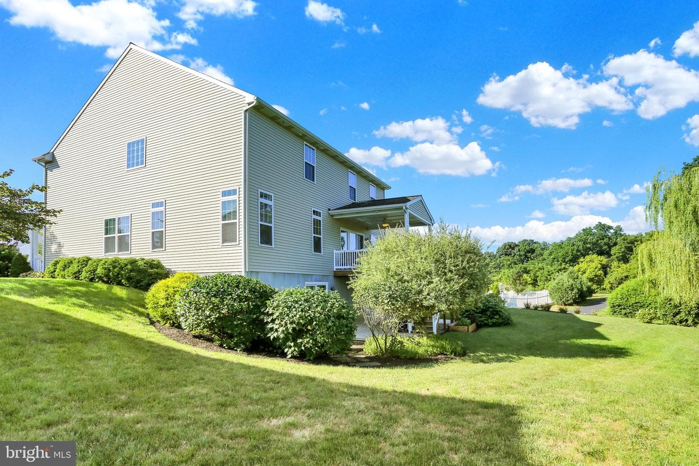 613 Meadowview Drive photo 46
