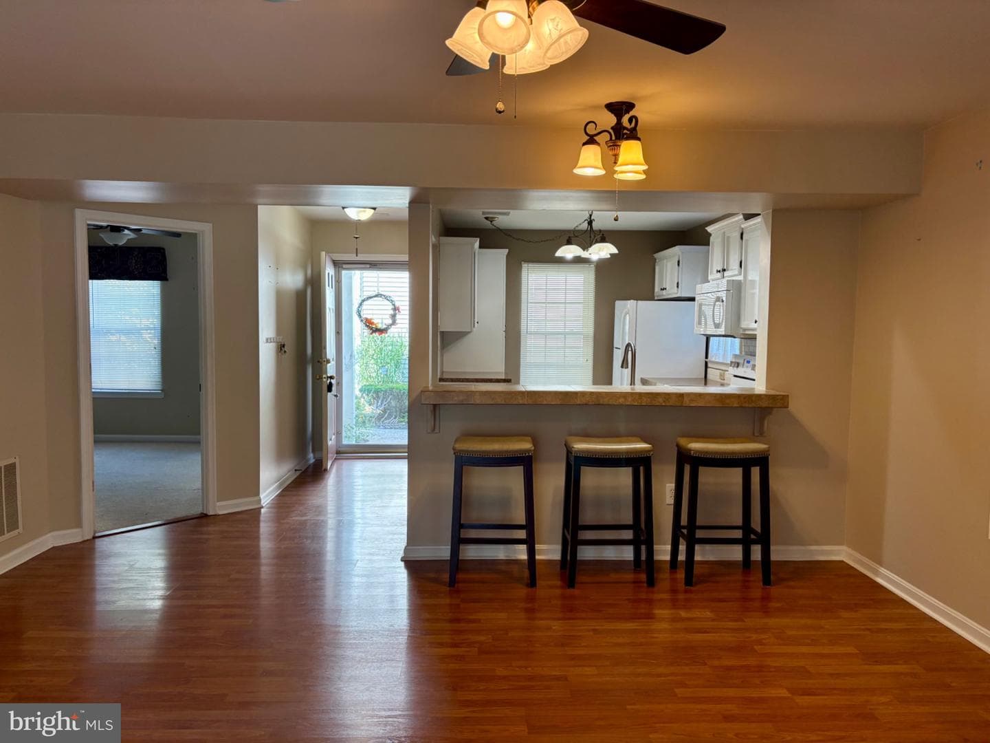 1520 Cambridge Court photo 10