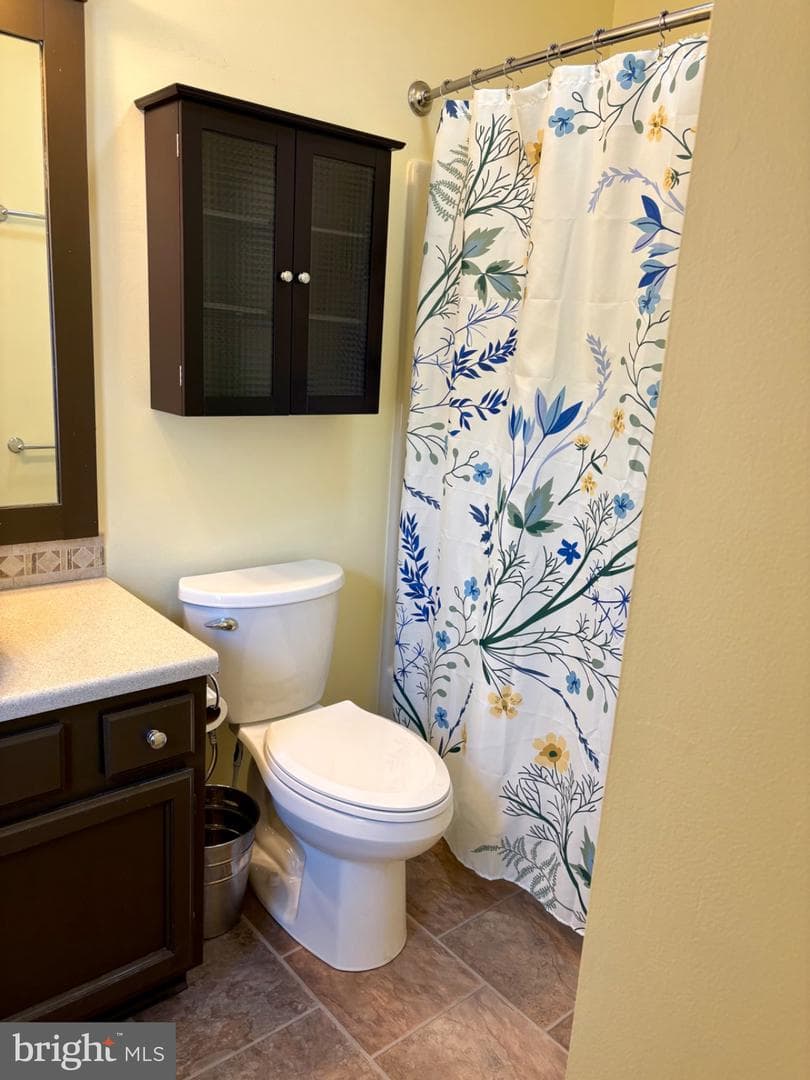 1520 Cambridge Court photo 20